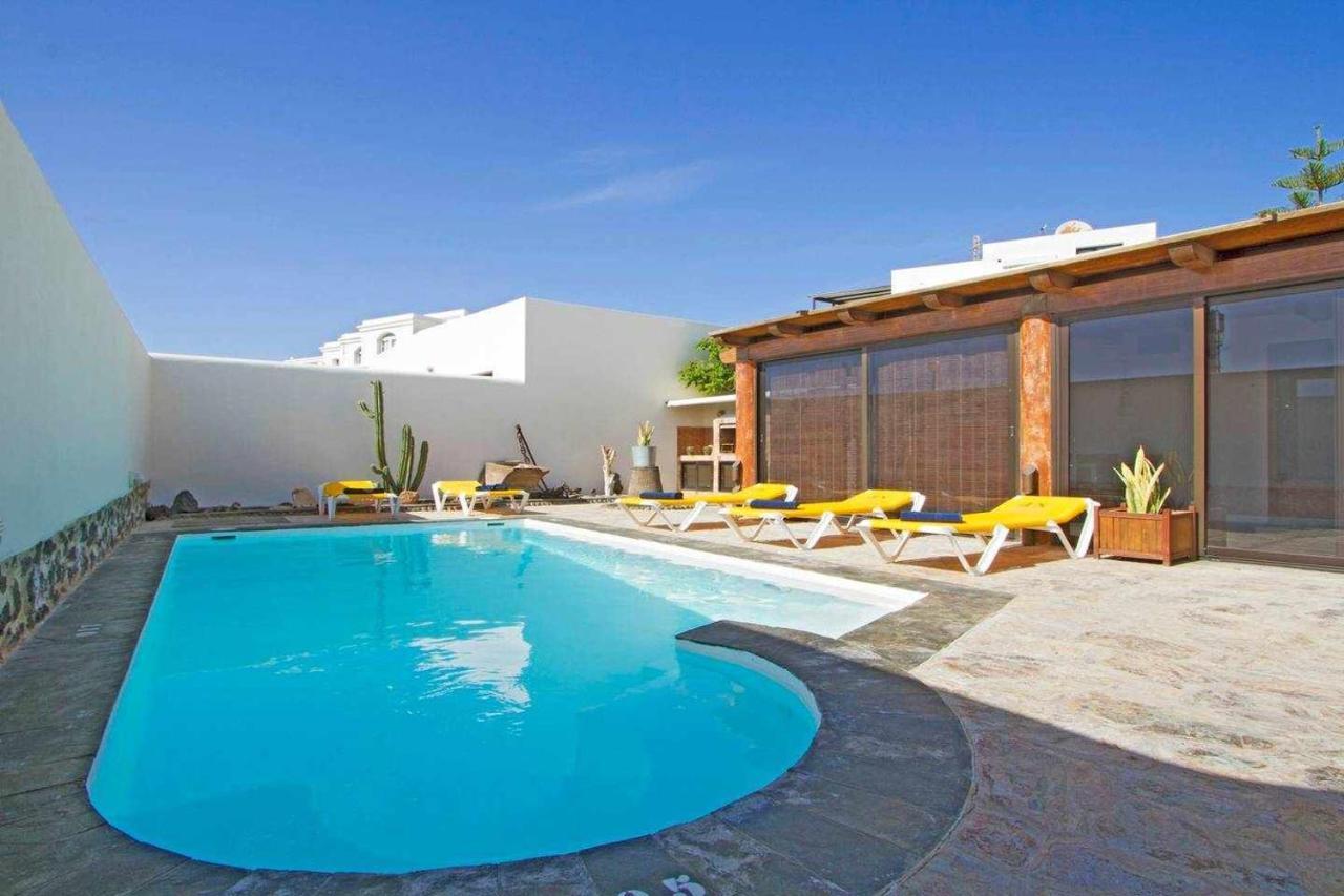 V PRINCESA Vivienda con piscina y BBQ para max 10 personas Puerto del Carmen  Bagian luar foto