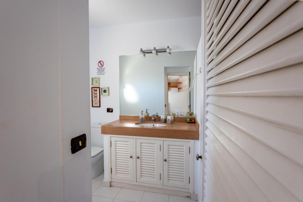 V PRINCESA Vivienda con piscina y BBQ para max 10 personas Puerto del Carmen  Bagian luar foto