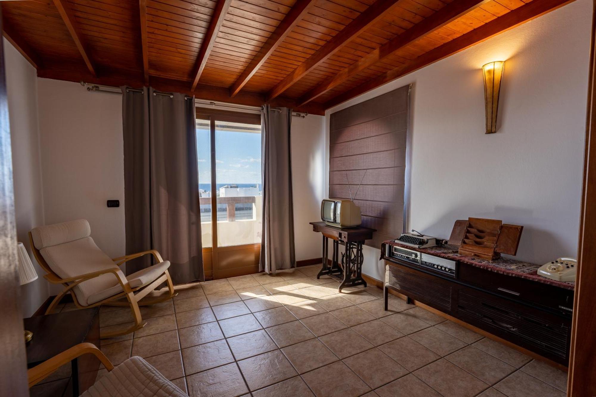 V PRINCESA Vivienda con piscina y BBQ para max 10 personas Puerto del Carmen  Bagian luar foto
